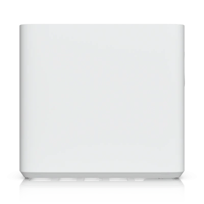Ubiquiti UNAS-4-W сетевое хранилище